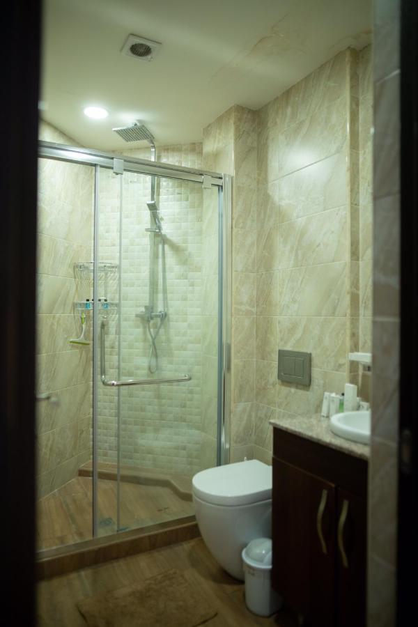 Elite Apartment Erevan Esterno foto